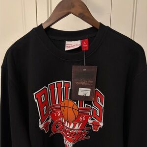 Mitchell & Ness Black Bulls Crewneck Sweater